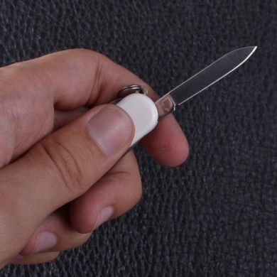 Нож складной, мультитул Victorinox Classic SD (58мм, 7 функций), белый 4 купить