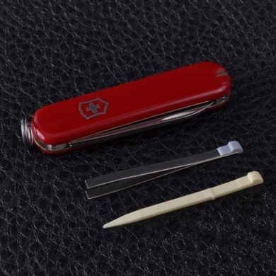 Нож складной, мультитул Victorinox Classic SD (58мм, 7 функций), красный 7 купить